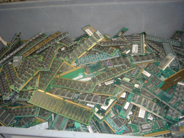 Memory boards recycling